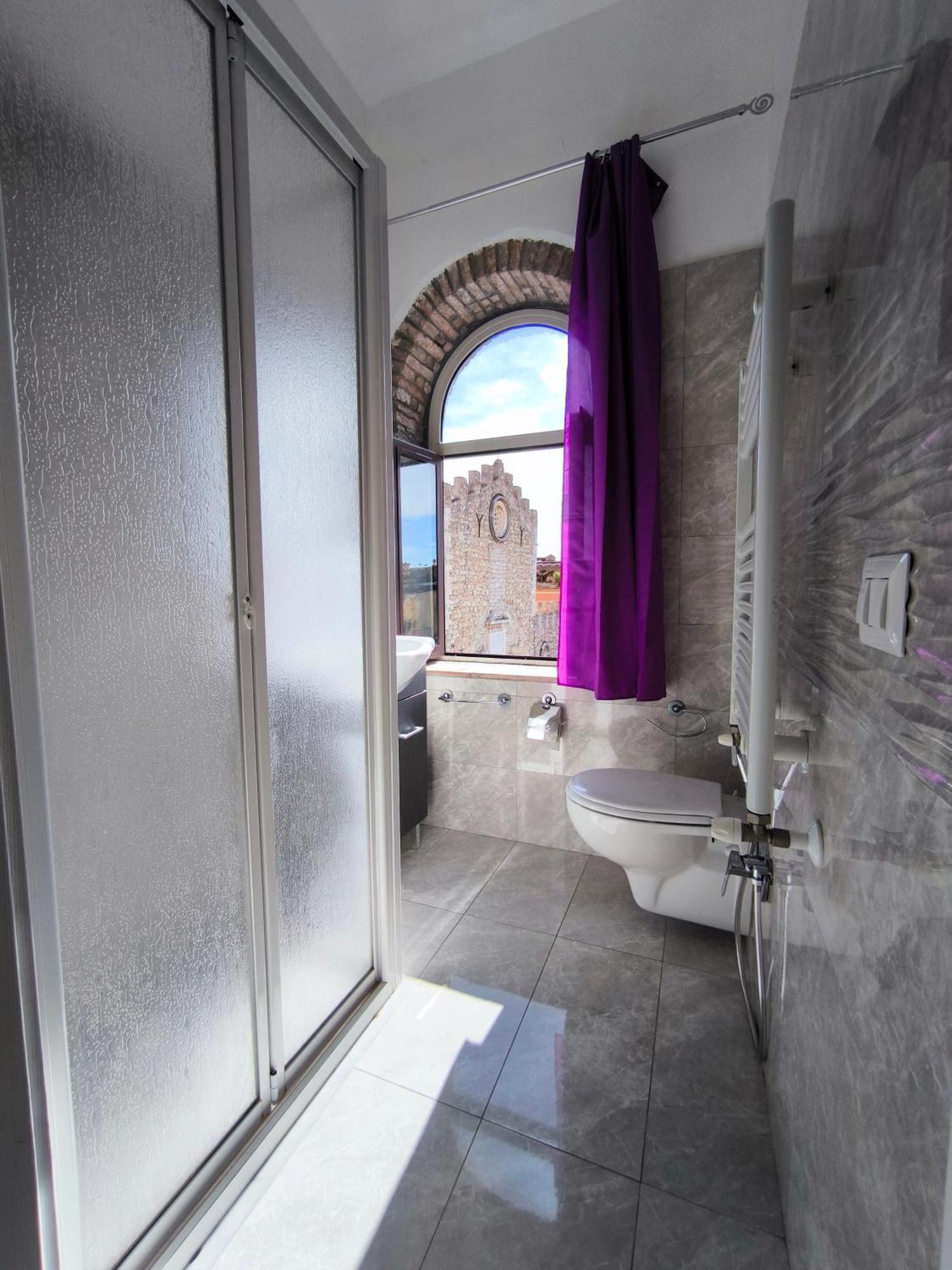 شقة Casa Viola - Al Centro تاورمينا المظهر الخارجي الصورة